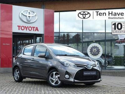 tweedehands Toyota Yaris 1.5 Hybrid 100PK Trend Automaat | Safety Sense® | Airco | Naviga