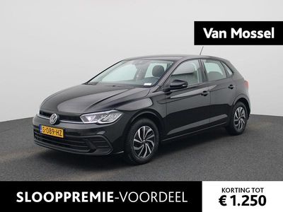 Zwart Gebruikt 2023 VW Polo Life Hatchback | € 17.400 (Eerlijke prijs)
