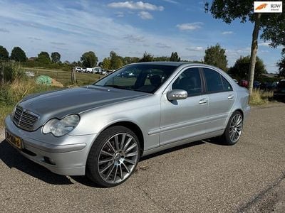 Mercedes C180