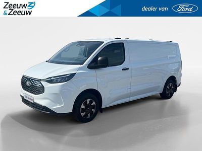 Wit Nieuw 2025 Ford E-Transit Trend Van | € 45.280