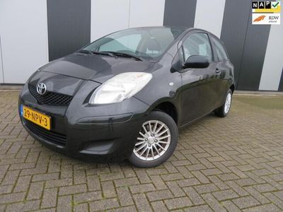 tweedehands Toyota Yaris 1.0 VVTi Acces