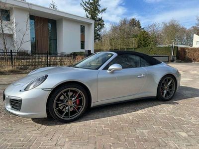 Porsche 911 Carrera 4S Cabriolet