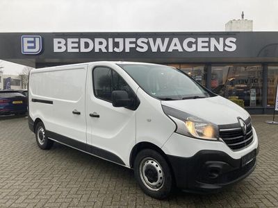 tweedehands Renault Trafic 2.0 dCi 120 T29 L2H1 Comfort 120pk/88kW 6-bak