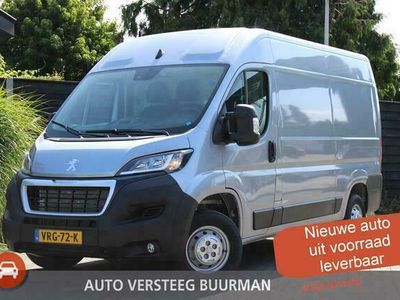 tweedehands Peugeot Boxer 330 2.2 BlueHDi 140PK L2H2 Asphalt Navigatie, Cruise Control, Extra Veerblad