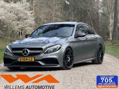 Mercedes C63 AMG