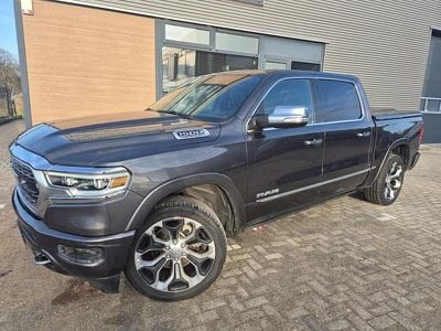 Grijs (metallic) Occasion 2019 Dodge Ram Limited Pickup | € 29.999
