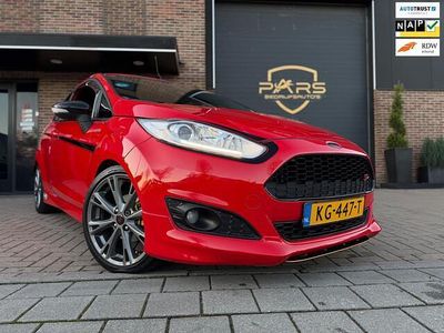 Occasion Ford Fiesta ST-Line 125 PK (91 kW) 2016 Rood Hatchback
