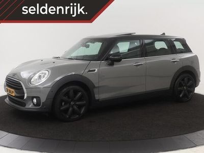 tweedehands Mini Cooper Clubman 1.5 Chili Serious | Panoramadak | Harman Kardon | Voorruitverwarming | Park Assist | Keyless | Half leder | Navigatie