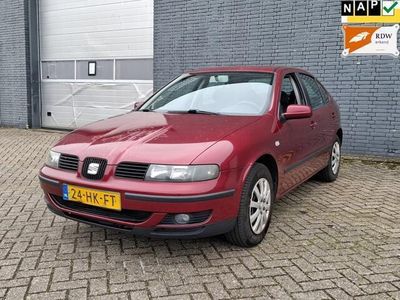 tweedehands Seat Leon 1.6-16V Signo Airco Nw APK