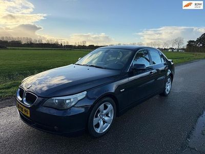 BMW 523