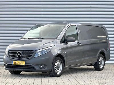 Grijs Gebruikt 2019 Mercedes Vito Van | € 18.950 (Goede deal)