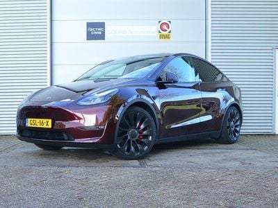 Rood Gebruikt 2024 Tesla Model Y Performance SUV | € 49.999