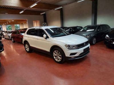 Wit Occasion 2017 VW Tiguan Highline SUV | € 23.290 (Duur)