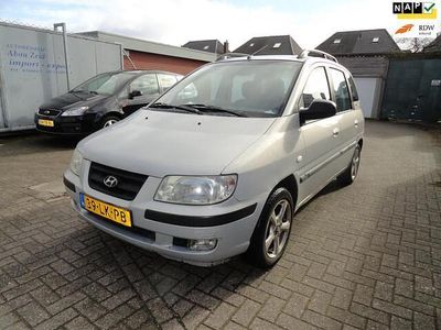 Occasion Hyundai Matrix Edition 103 PK (75 kW) 2003 Grijs (metallic) MPV