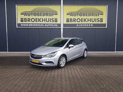 Occasion Opel Astra Edition 105 PK (77 kW) 2016 Grijs (metallic) Hatchback