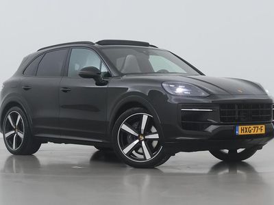 Groen Occasion 2024 Porsche Cayenne Sport SUV | € 124.900 (Duur)