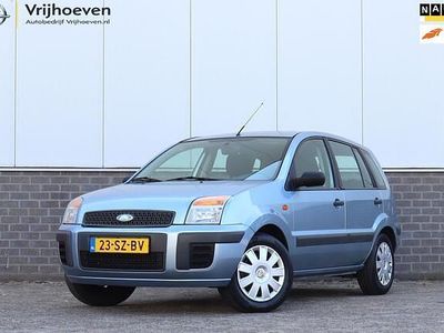 Grijs Gebruikt 2006 Ford Fusion MPV | € 1.450 (Eerlijke prijs)