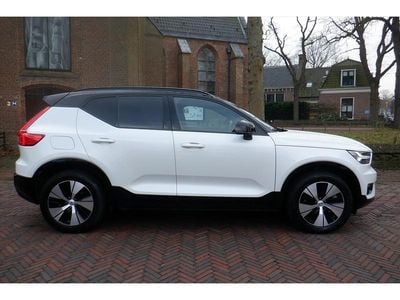 Wit Occasion 2021 Volvo XC40 R-Design SUV | € 27.450 (Eerlijke prijs)