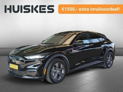 Zwart Gebruikt 2022 Ford Mustang Mach-E SUV | € 34.950 (Duur)