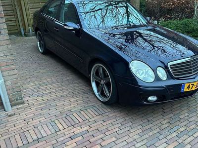 Mercedes E240