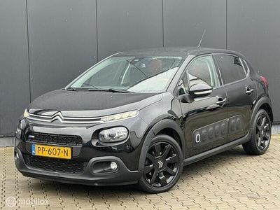 Zwart (metallic) Occasion 2017 Citroën C3 Shine Hatchback | € 6.998 (Super prijs)