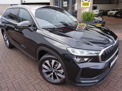 Zwart Gebruikt 2025 Skoda Kodiaq Selection SUV | € 48.785 (Iets duurder)