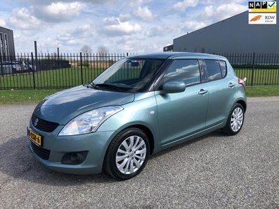 tweedehands Suzuki Swift 1.2 Exclusive Bj 2012 Bluetooth Clima Cruise Keyless Stoelverwarming