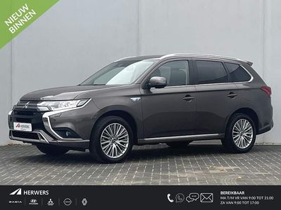 Mitsubishi Outlander P-HEV