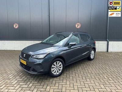 Blauw (metallic) Gebruikt 2024 Seat Arona Style SUV | € 19.950 (Eerlijke prijs)