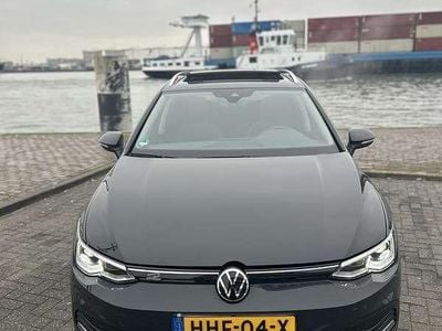 Gebruikt 2022 VW Golf VIII R-line Stationwagen | € 21.500
