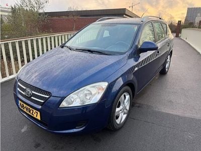 Occasion Kia Ceed 109 PK (80 kW) 2009 Blauw Hatchback