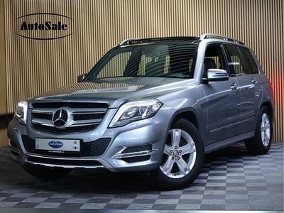 Grijs (metallic) Gebruikt 2013 Mercedes GLK250 SUV | € 26.944