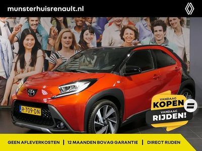 Rood Gebruikt 2022 Toyota Aygo X Limited SUV | € 17.995 (Eerlijke prijs)