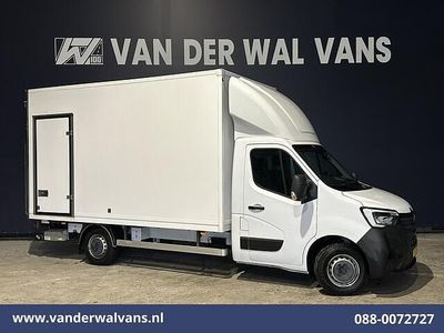 Wit Occasion 2021 Renault Master Van | € 34.900
