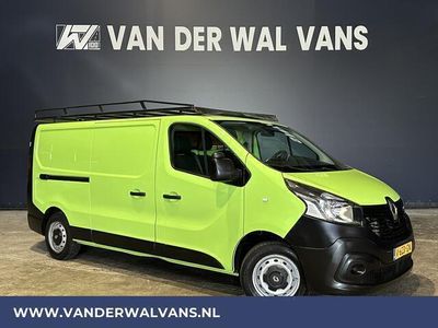 tweedehands Renault Trafic 1.6 dCi L2H1 Airco | Imperiaal | Trekhaak | Cruisecontrol | Navigatie Parkeersensoren, Bijrijdersbank, Bluetooth-telefoonvoorbereiding