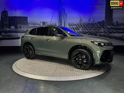 Suv Nieuw 2025 VW Tiguan R-line Edition SUV | € 59.950 (Iets duurder)