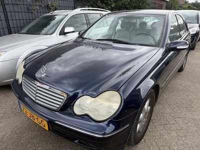 Blauw Gebruikt 2002 Mercedes C180 Elegance Sedan | € 1.500 (Duur)