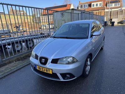 Occasion Seat Ibiza 105 PK (77 kW) 2008 Zilver Hatchback
