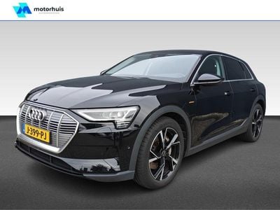 Zwart Gebruikt 2020 Audi e-tron Comfort SUV | € 24.990 (Goede deal)