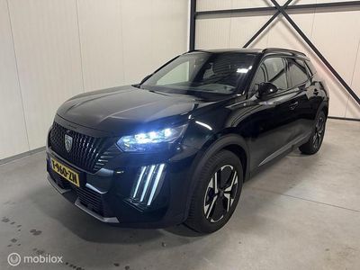 Zwart (metallic) Occasion 2023 Peugeot e-2008 GTi SUV | € 22.500 (Goede deal)