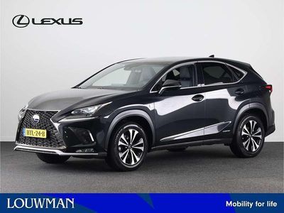 Lexus NX300h