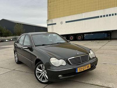 Mercedes C200