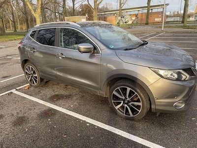 Grijs Occasion 2015 Nissan Qashqai 360º SUV | € 10.950 (Goede deal)