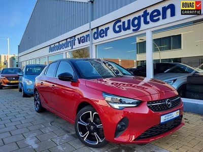 Rood (metallic) Gebruikt 2021 Opel Corsa Edition Hatchback | € 14.950 (Eerlijke prijs)