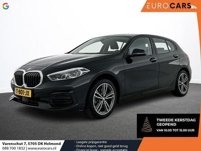 Zwart Gebruikt 2023 BMW 118 Basis Hatchback | € 25.590 (Goede deal)