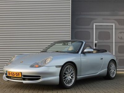 Porsche 911 Carrera
