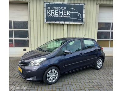 tweedehands Toyota Yaris 1.3 VVT-i Aspiration, 5 drs, Camera, Trekhaak, Cruise Control, Airco