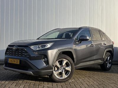 Grijs Occasion 2020 Toyota RAV4 Hybrid Executive SUV | € 31.999 (Eerlijke prijs)