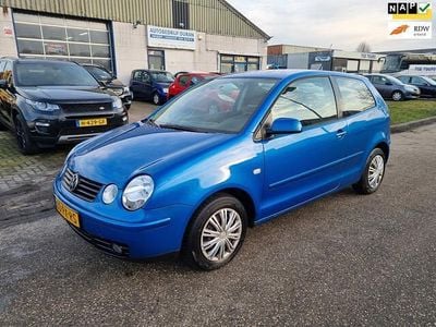 Occasion VW Polo Sportline 64 PK (47 kW) 2005 Blauw Hatchback