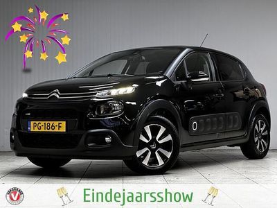 Zwart (metallic) Gebruikt 2017 Citroën C3 PureTech Hatchback | € 7.995 (Eerlijke prijs)